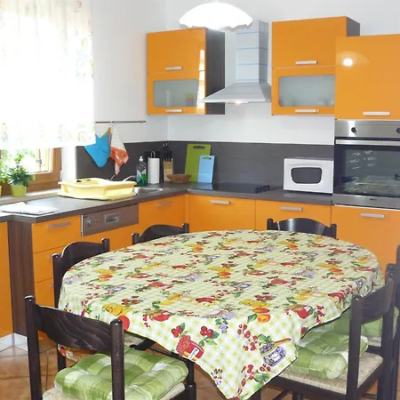 Dino Ap5 Apartament